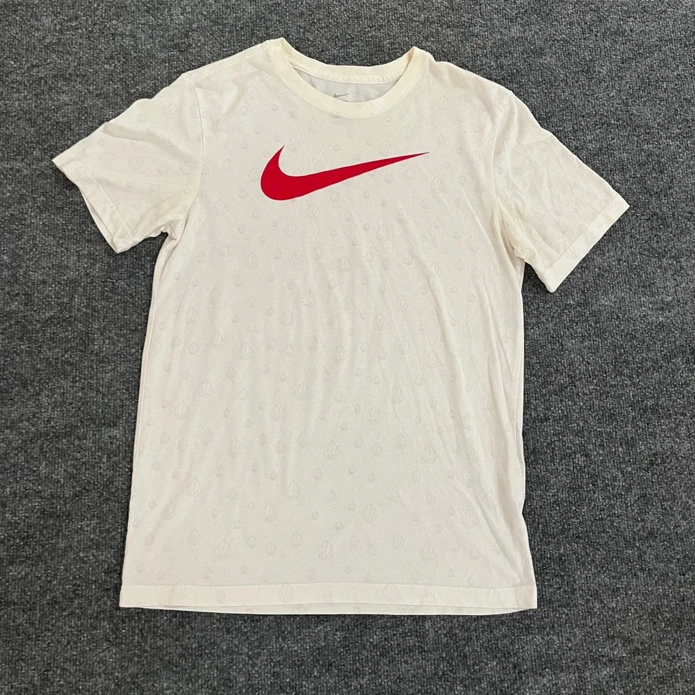 Nike T-Shirt Mens Size S White Dri-Fit Red Swoosh Basketball Print Athletic Tee